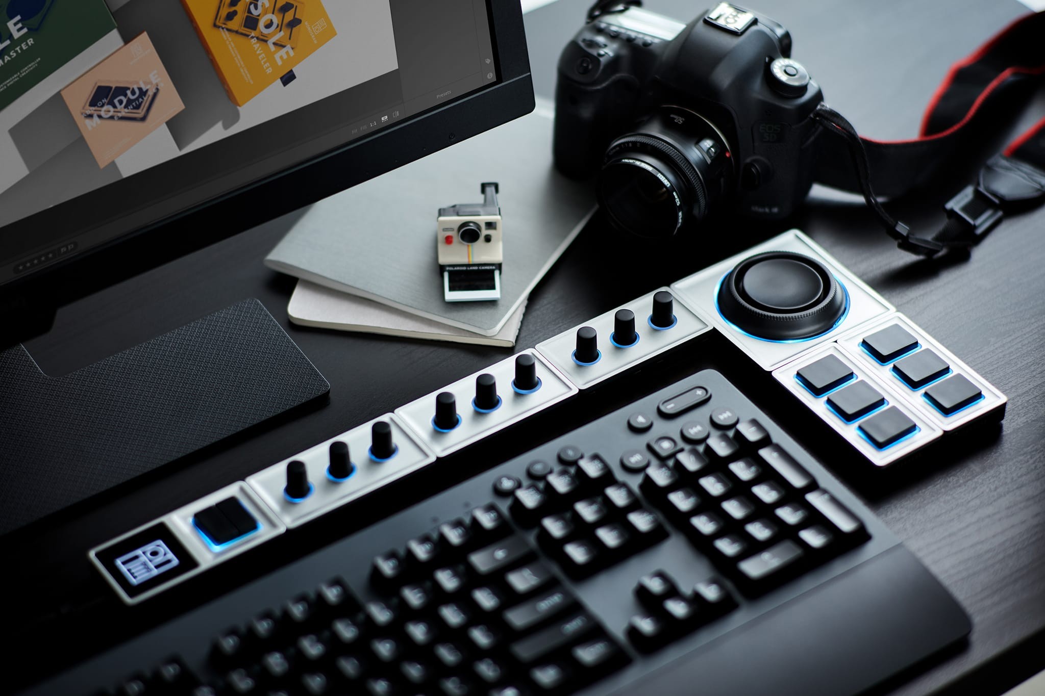 table with keyboard and the monogram modules